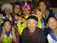 Cast with Osugi grandma